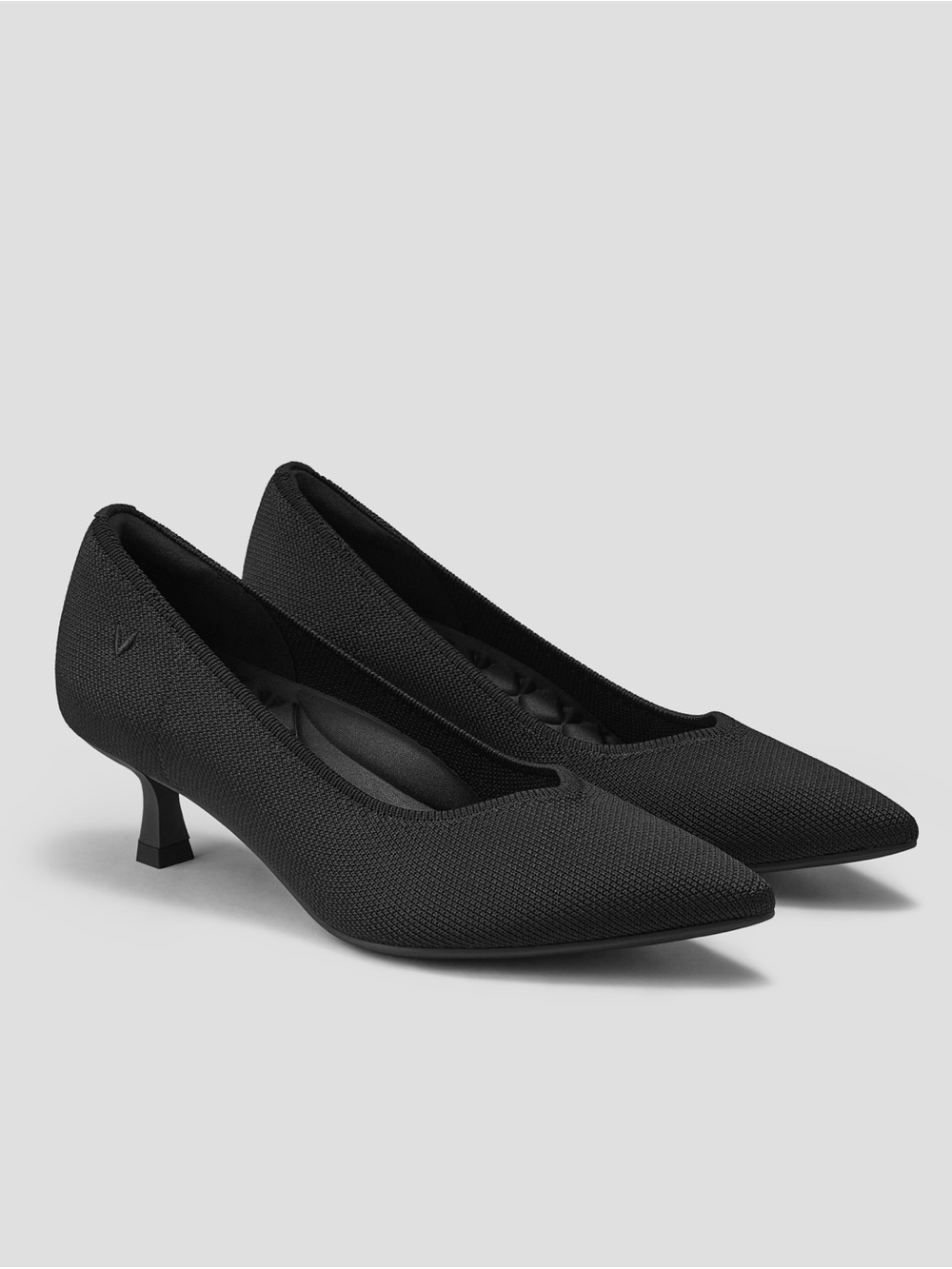 Vivaia Scarlett Pointed-Toe Kitten Heels Size 40.5 Black